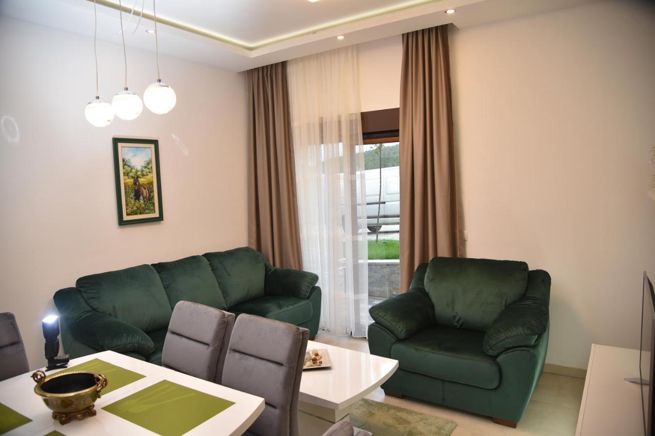 Sofrenic-hotel Adonis Apartment